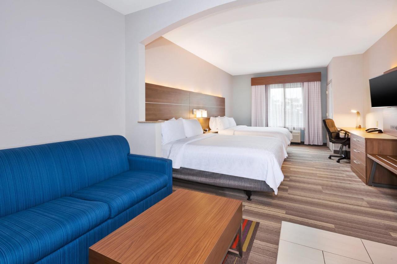 Holiday Inn Express Hotel & Suites Warminster-Horsham By Ihg Стая снимка